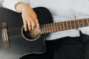 《致我们失去的青春》吉他谱_奶猴子_吉他弹唱谱4/4拍
