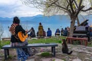 《爱一回伤一回》吉他谱_易欣_吉他弹唱谱4/4拍