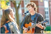 《小草》吉他谱_容祖儿_吉他弹唱谱4/4拍