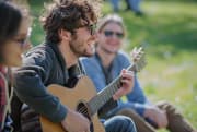 《哥哥带我去远方》吉他谱_云菲菲_吉他弹唱谱4/4拍